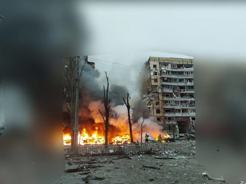 Рашисти вдарили по багатоповерхівці в Дніпрі ракетою, яку називають “вбивцею авіаносців”