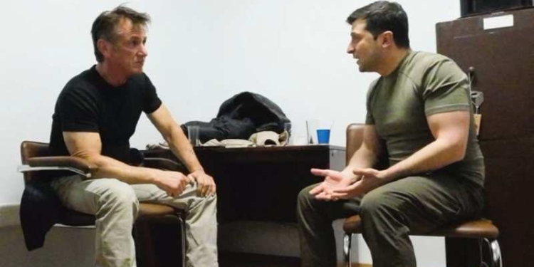 “Суперсила”. На Берлінале покажуть стрічку Шона Пенна про війну в Україні