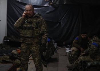 Командувач Східним угрупуванням генерал Сирський провів нараду під Бахмутом і Соледаром (ФОТО)