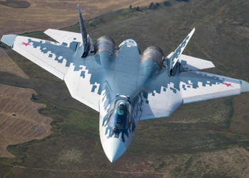 Для ударів по Україні рашисти використовують новітні Су-57, – розвідка Британії (ФОТО)