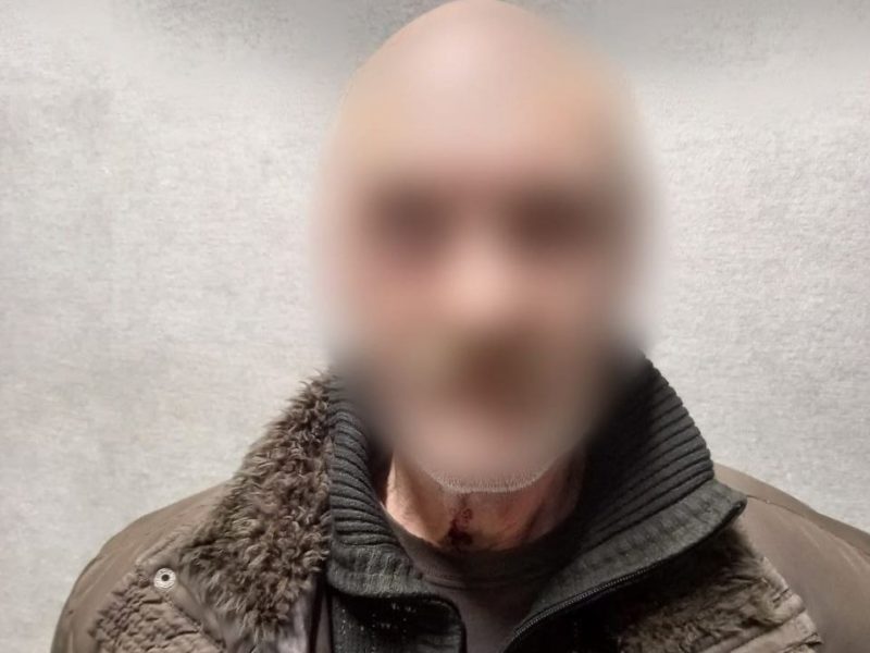 У Миколаївському районі поліцейські затримали чоловіка підозрою у вбивстві односельця (ФОТО)