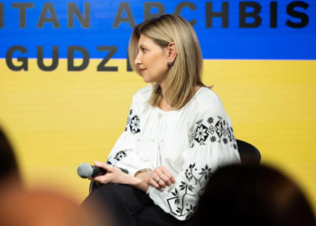 Зеленська у Давосі передала делегації Китаю лист президента України до Сі Цзіньпіна