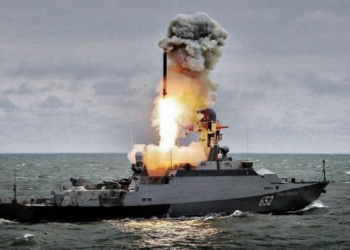 Росіяни вивели в Чорне море 3 ракетоносії – в ОК «Південь» вбачають в цьому підготовку до ракетних ударів