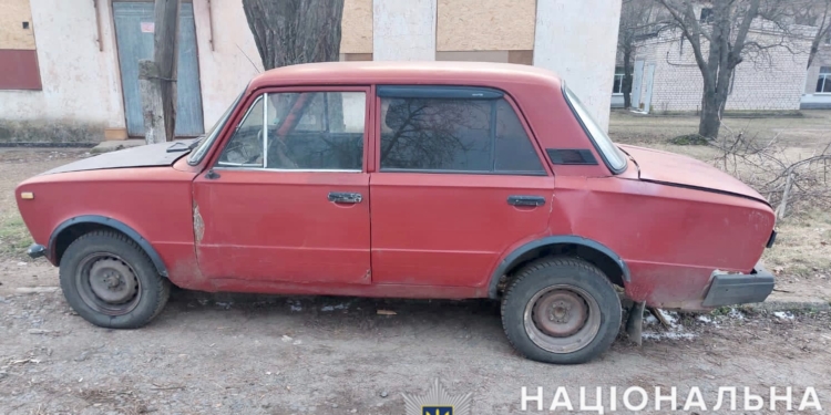 На Миколаївщині молодик викрадав авто і катався на них до закінчення пального в баку. Докатався (ФОТО)