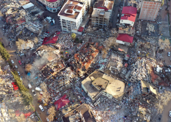 В Туреччині затримали 113 людей, підозрюваних у порушенні будівельних норм під час зведення житлових будинків