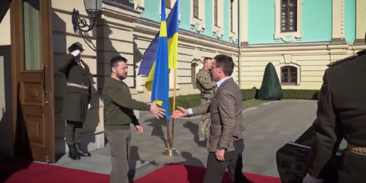 До Києва приїхав прем’єр-міністр Швеції (ВІДЕО)