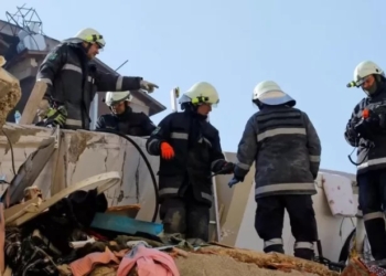 Диво як воно є: за 12 днів після землетрусу в Туреччині з-під завалів живими дістали двох дорослих та дитину