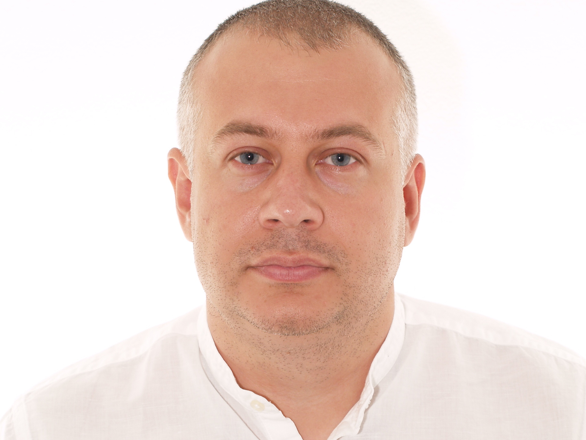 Один з депутатів Миколаївської міськради від забороненої ОПЗЖ написав заяву про складання повноважень