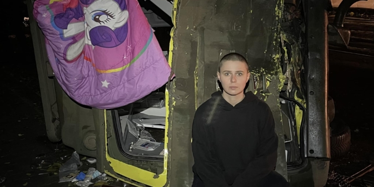 Суд в Миколаєві позбавив майора ВСП, який п’яним врізався в машину парамедика, водійських прав на рік та присудив йому штраф 17 тис.грн.