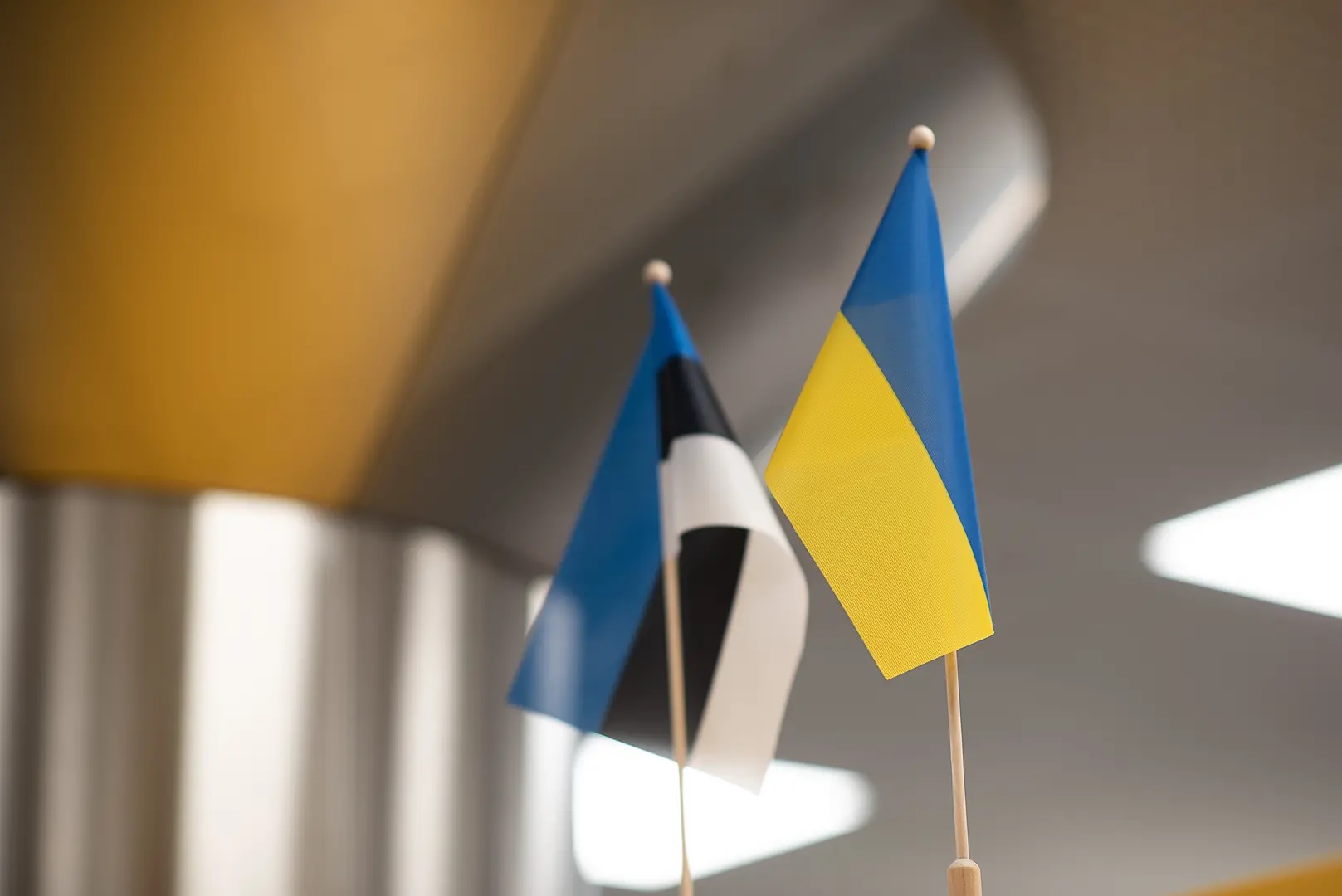 Підтримка України, мирний план Зеленського, суд над російськими військовими злочинцями і недопуск російських і білоруських спортсменів на Олімпіаду: парламент Естонії прийняв заяву