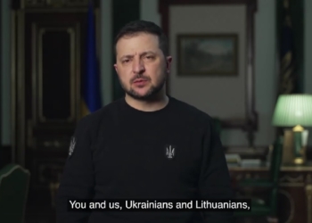 «Російський реваншизм має назавжди забути про Київ і Вільнюс, про Кишинів і Варшаву, про наших братів у Латвії та Естонії, в Грузії і в кожній іншій країні, якій зараз погрожують російські вбивці» – виступ Зеленського на міжнародному форумі в Каунасі (ВІДЕО)