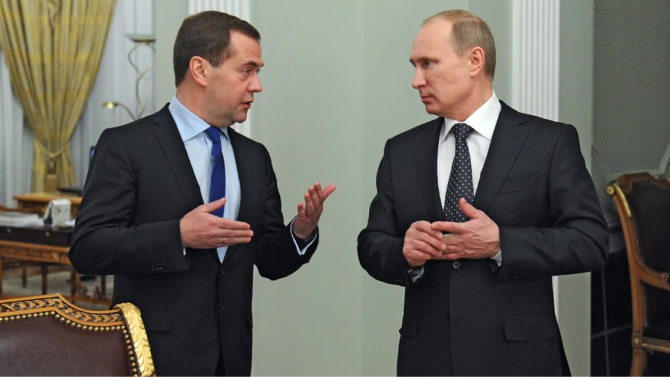 Ще одна інформаційна операція росії: навіщо путін став лякати своїх співгромадян «розпадом рф і зникненням російського народу»