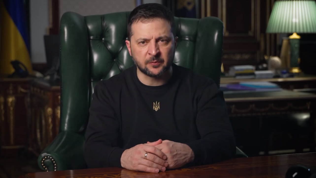 «Найтяжче, як і раніше, – Бахмут і бої, що мають значення для захисту міста» – Зеленський про Ставку і ситуацію на фронті (ВІДЕО)