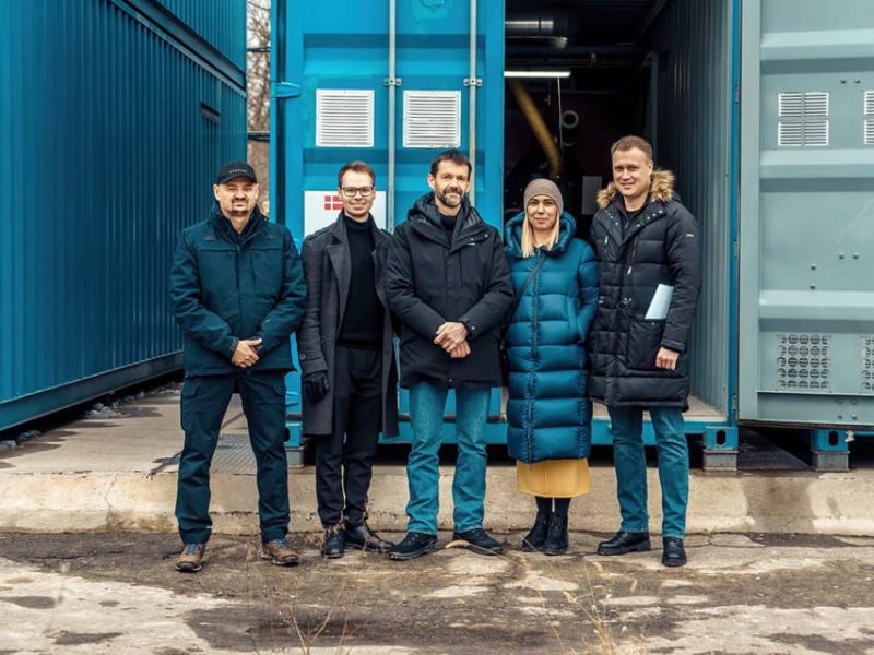 «Миколаївоблтеплоенерго» отримало від ЮНОПС та уряду Данії 13 мобільних модульних котелень