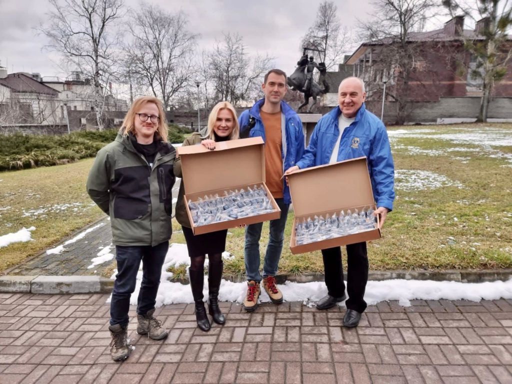Миколаївщина отримала 19 генераторів від литовських волонтерів (ФОТО) 1