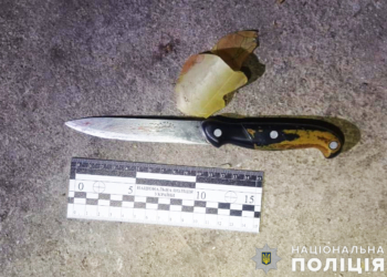 Святкували день народження: на Миколаївщині іменинник кілька разів вдарив свого гостя ножем