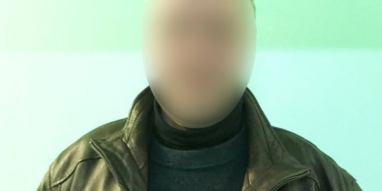 На Миколаївщині поліцейські затримали чоловіка за спричинення тяжких тілесних ушкоджень своєму орендодавцю