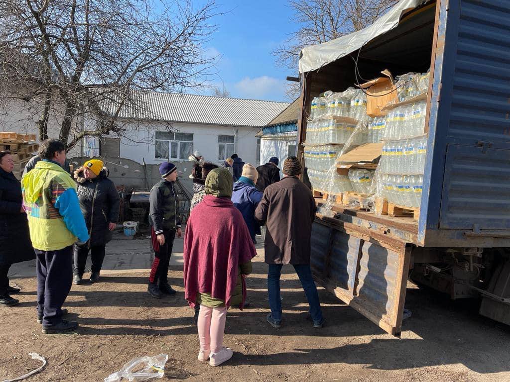 Миколаївщина передала Херсонщині 60 тонн гуманітарної допомоги (ФОТО) 3