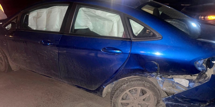 У Миколаєві у ДТП постраждала малолітня дитина – поліцейські встановлюють автомобіль та розшукують водія, який зник з місця пригоди (ФОТО)