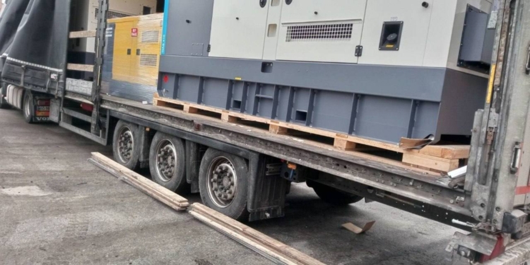 Швеція надала Україні 570 тонн обладнання для відновлення енергетичної інфраструктури (ФОТО)