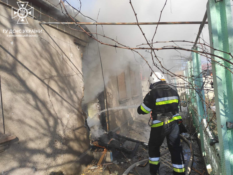 На Миколаївщині за минулу добу було 5 «мирних» пожеж. На одній з них загинув 60-річний чоловік (ФОТО)