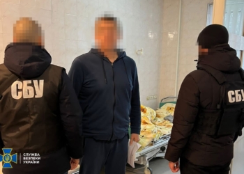 Ексгубернатора Херсонщини Лагуту звинувачують в підробці документів і шахрайстві (ФОТО)