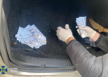 СБУ затримала чиновника Одеської військової адміністрації – вимагав гроші з підприємців (ФОТО)
