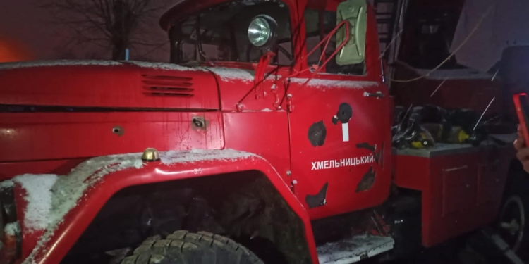 Під час повторної російської атаки «Шахедами» Хмельницького загинуло двоє рятувальників (ФОТО)