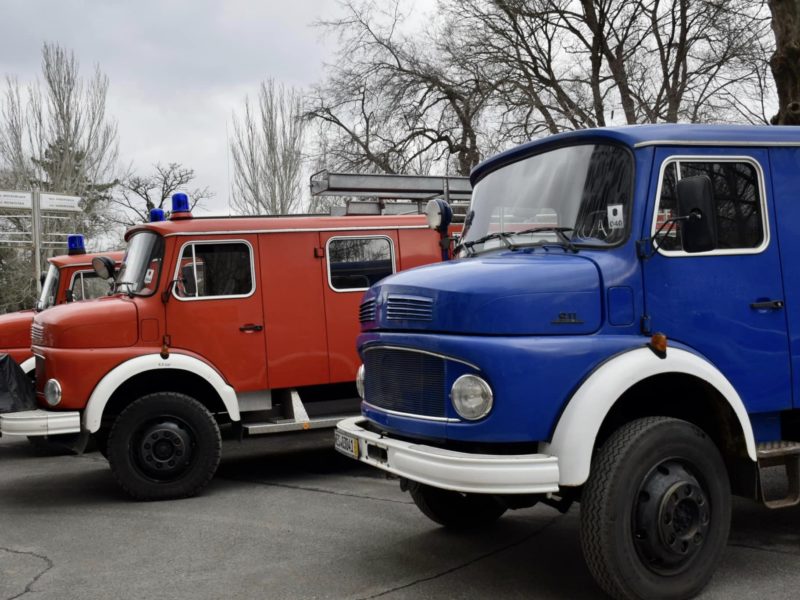 На Миколаївщині рятувальникам та лісівникам передали три пожежні автомобілі (ФОТО)