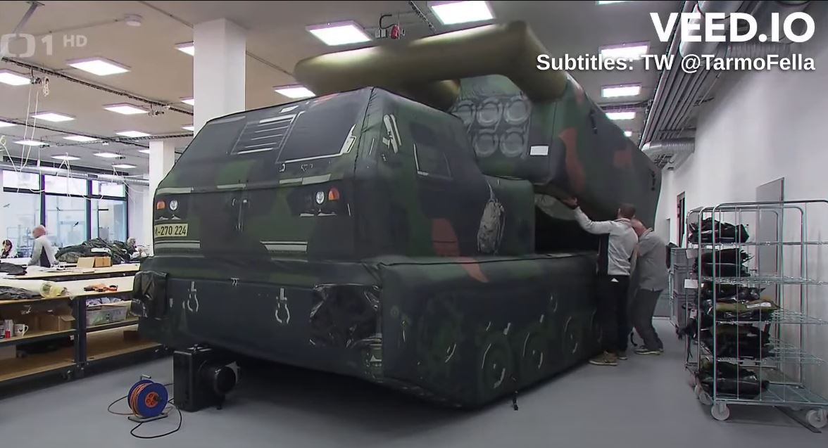 Чехи показали виробництво надувних HIMARS – ось про знищення чого рапортують в Росії (ВІДЕО)