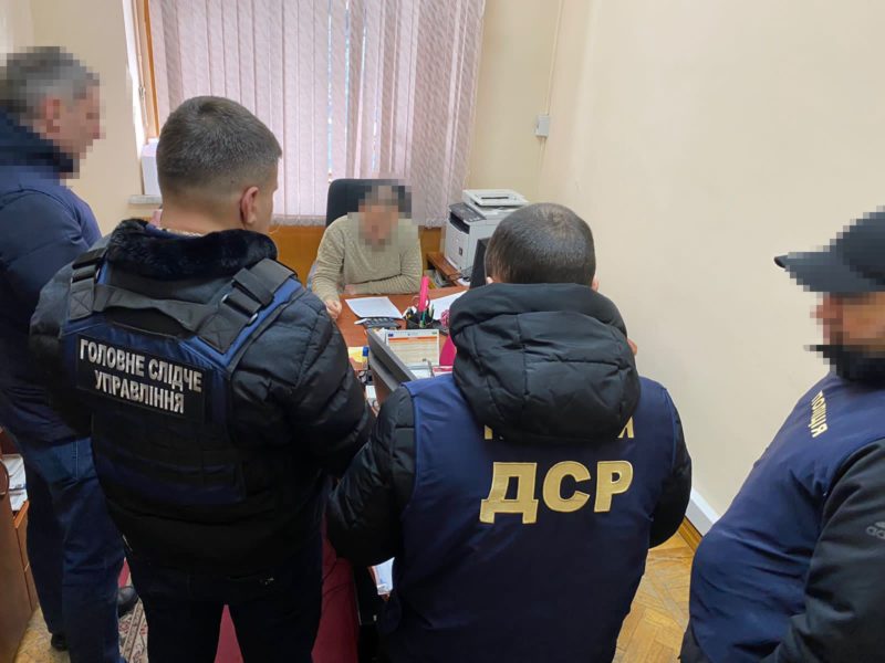Чиновників Одеської ОВА підозрюють у розкраданні коштів для оборонних закупівель (ФОТО, ВІДЕО)