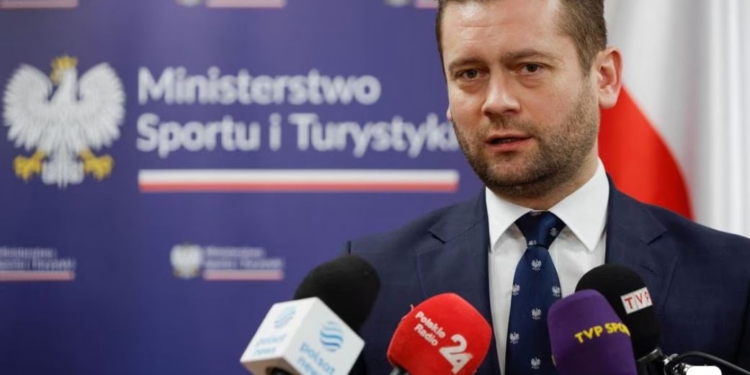 Росію на Олімпіаді може представляти “збірна біженців та дисидентів” – міністр спорту Польщі запропонував альтернативу бойкоту