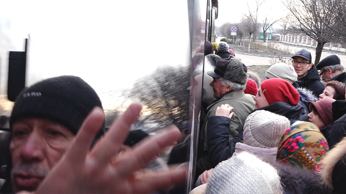 В Молдові організовані протиурядові протести, людей звозять автобусами, серез протестувальників заробітчани і громадянин РФ (ВІДЕО)