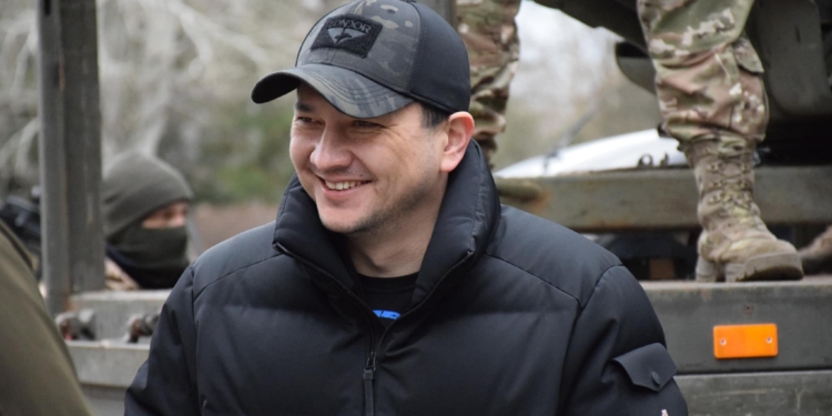 Військові Миколаївщини отримали світлове обладнання для виявлення ворожих дронів (ФОТО, ВІДЕО)