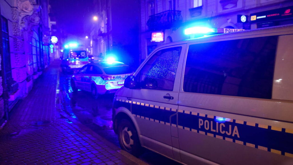 У Польщі через ревнощі українець вбив суперника, а потім себе, 2 жінки в лікарні 1
