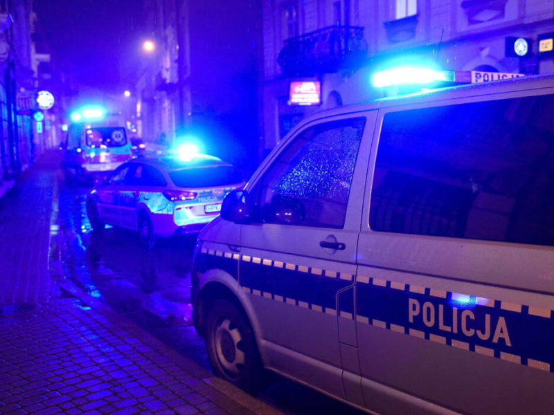 У Польщі через ревнощі українець вбив суперника, а потім себе, 2 жінки в лікарні