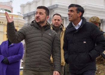 Зеленського сьогодні чекають в Британії