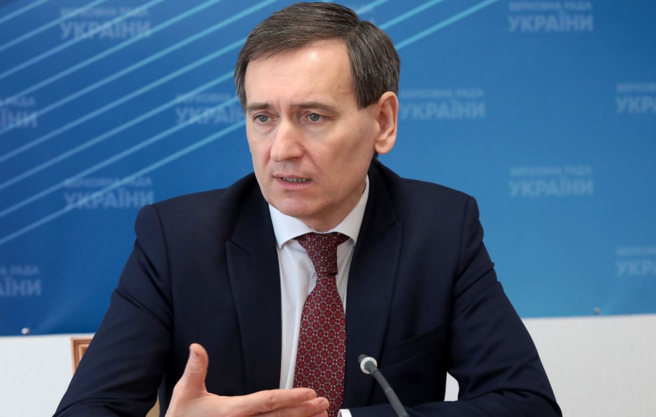 В Києві нардепу вручили повістку просто на площі – тепер в ВР розглянуть резонансні випадки зловживань воєнкоматів