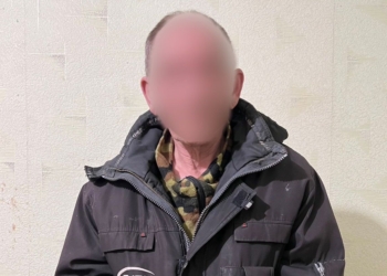 На Миколаївщині 66-річний чоловік спробував задушити 79-річну односільчанку, відібрав всі її заощадження і втік. Правда, недалеко (ФОТО)
