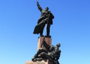 В Миколаєві пам’ятник борцям за владу рад хочуть перемістити до музею
