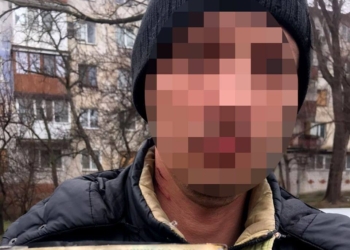 В Миколаєві патрульні затримали чоловіка, який перебував у розшуку (ФОТО)