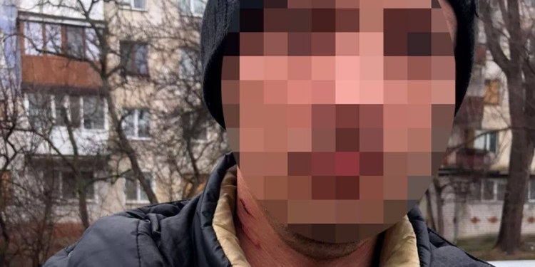 В Миколаєві патрульні затримали чоловіка, який перебував у розшуку (ФОТО)