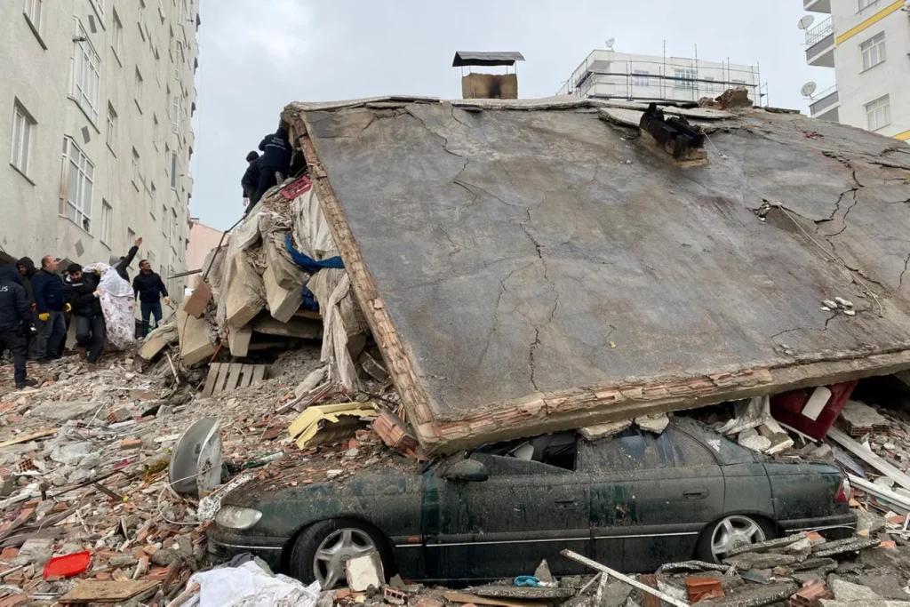 В Туреччині через землетрус вже тисячі жертв, постраждала Сирія (ВІДЕО) 1