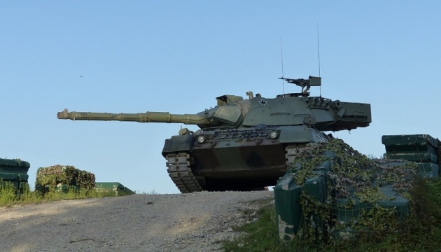 Україна отримає навесні першу партію танків Leopard 1