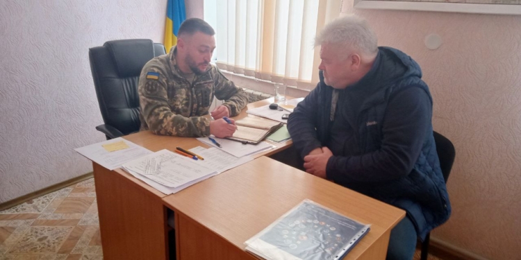 У Снігурівській громаді Миколаївщини розпочалася реалізація британського проєкту “Wintarization” щодо відновлення житла