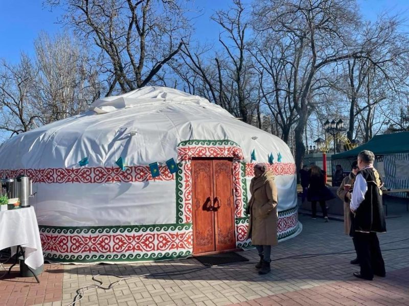 У Миколаєві відкрили казахську «юрту незламності» (ФОТО)
