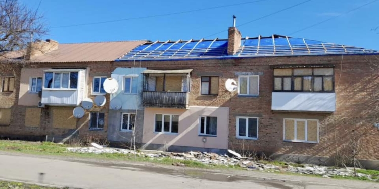 У Миколаєві відновлюють інфраструктуру, пошкоджену обстрілами російських окупантів. Що зроблено за два минулих тижня