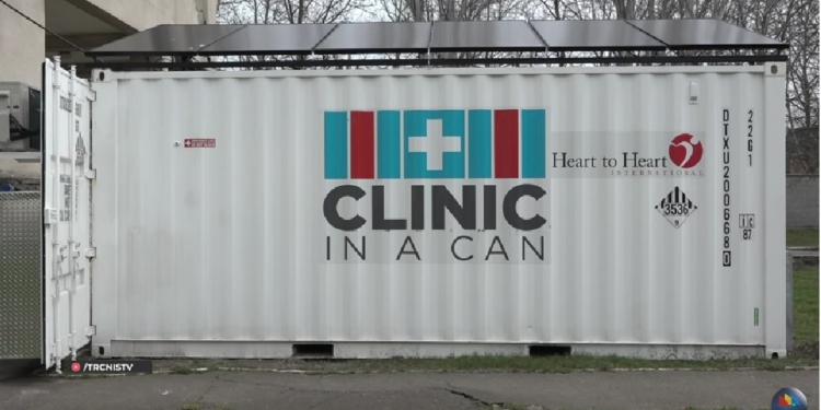 І для матусь, і для малюків: два пологових будинки Миколаєва отримали необхідне обладнання від благодійників (ВІДЕО)