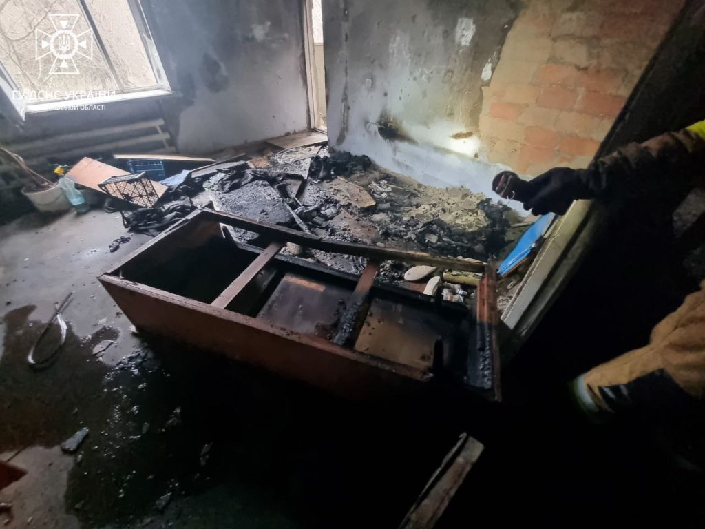 На одній з пожеж в Миколаївській області постраждав чоловік (ФОТО) 1