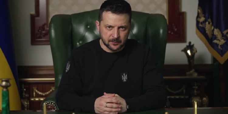 «Україна – це територія найбільшої релігійної свободи у нашій частині Європи. Так – від 91-го року. Так – буде завжди» – звернення Зеленського (ВІДЕО)